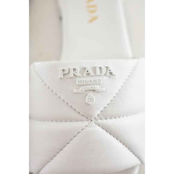 Prada White 55mm Quilted Nappa Leather Logo Slide Sandal Flat Sabots Mule 39 - Picture 11 of 16
